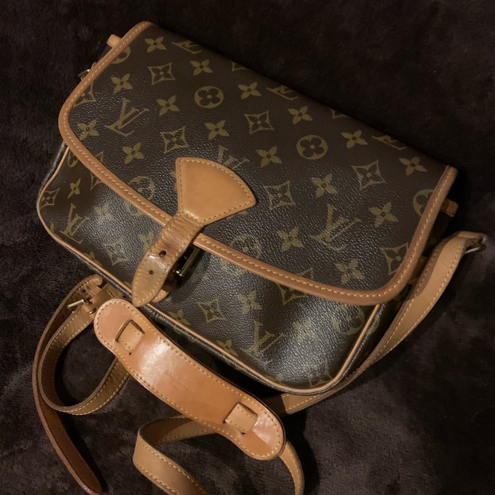 Louis Vuitton 2003 Vintage Sologne Discontinued